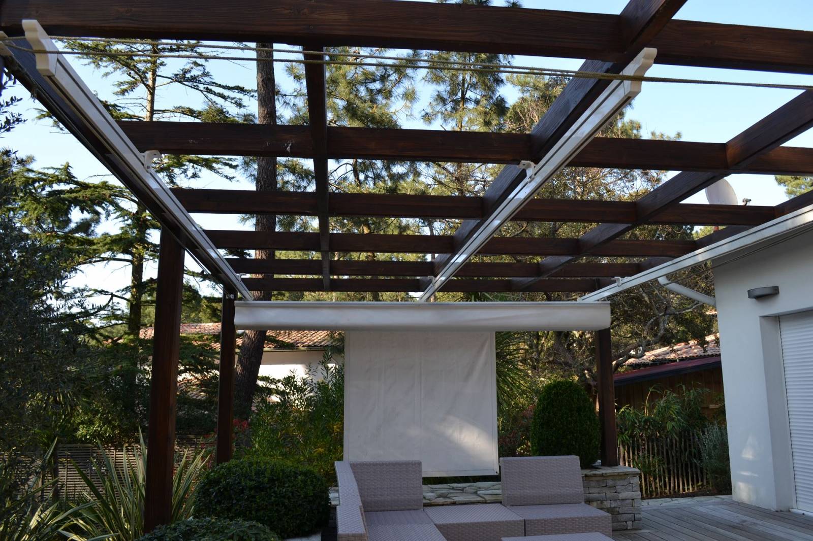 Pergolas en bois sur la bassin d'Arcachon