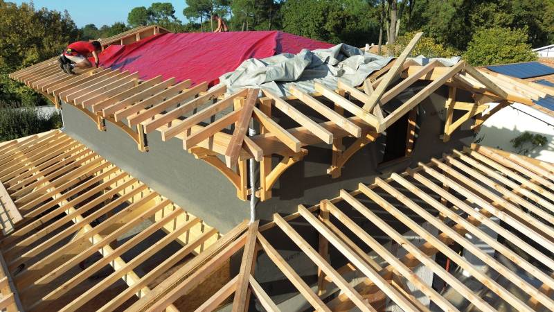 Surélévation en ossature bois  à La Teste-de-Buch : 55 m² sur mesure  dédiés à de nouvelles chambres à coucher