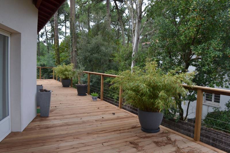 Pose de lame de terrasse bois en autoclave marron